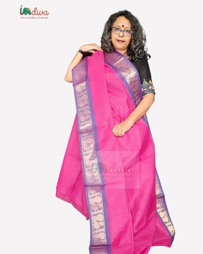 Sungudi Handloom Cotton Pink Saree With Peacock Border