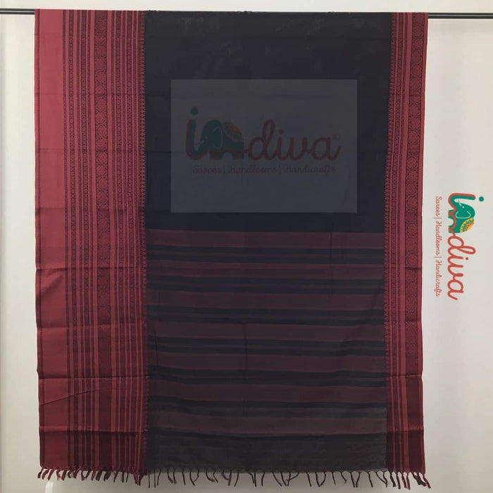 Indiva Begumpur Handloom Black and Red Cotton Saree