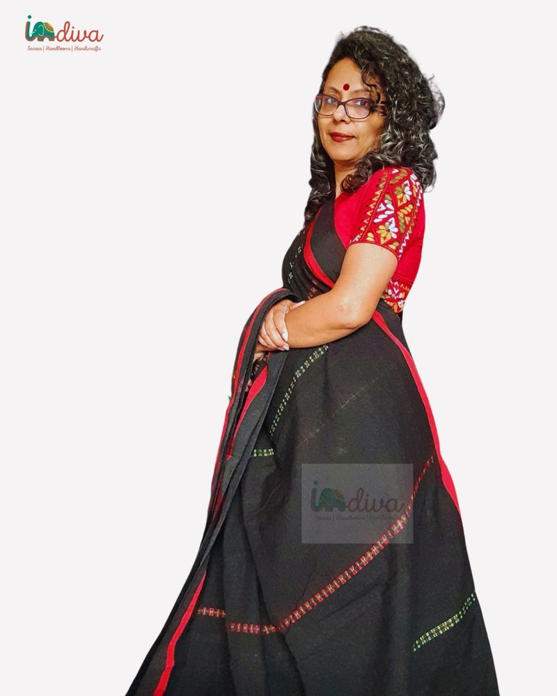 Black & Red Handloom Begampuri Cotton Saree