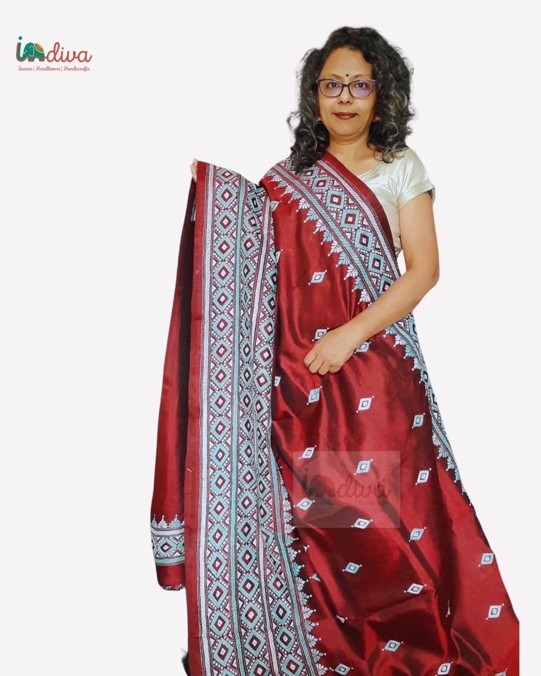 Buy White Colour Kantha Embroidery Bengal Handloom Cotton saree (Without  Blouse) 17754 | www.maanacreation.com