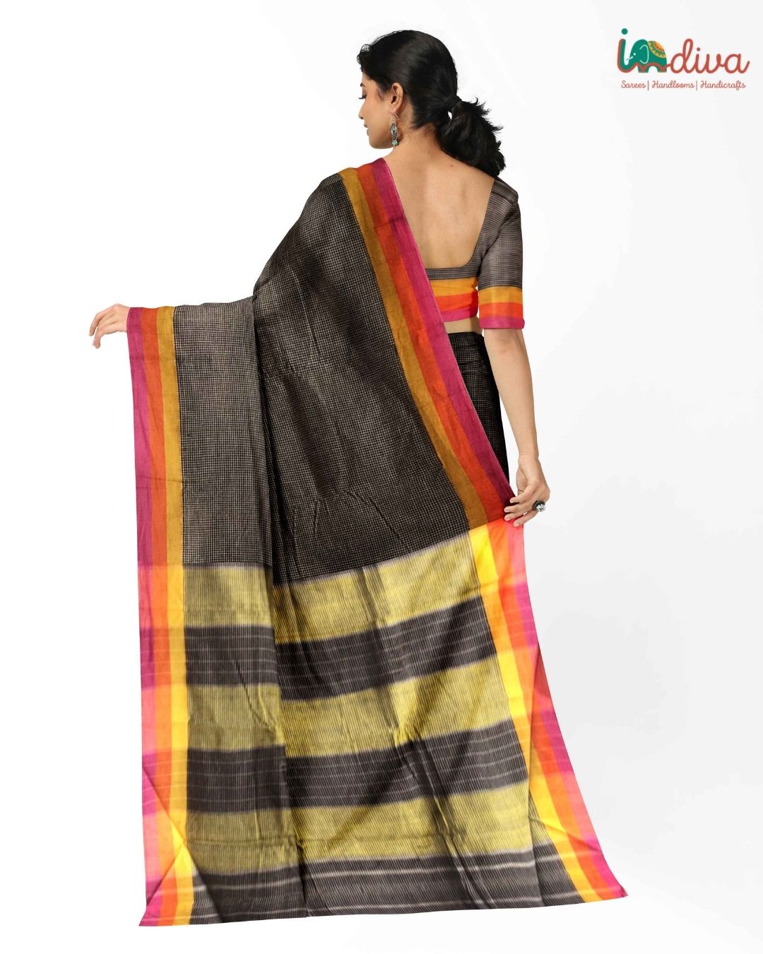 Indiva Handwoven Patteda Anchu Saree with 3 Colour Border