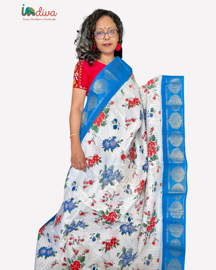 White & Blue Tie Dye Handloom Sungudi Cotton Saree