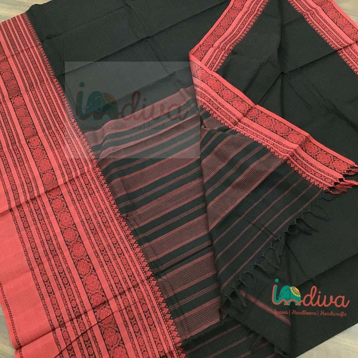 Indiva Begumpur Handloom Black and Red Saree-Pallu