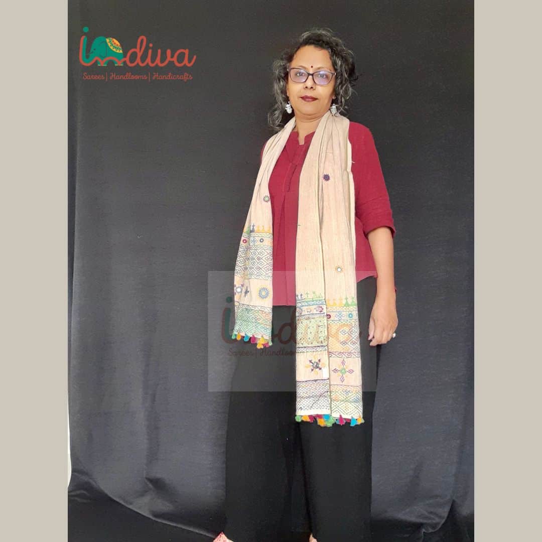 Off-White Brown Handcrafted Lambani Khadi Cotton Stole – Indiva