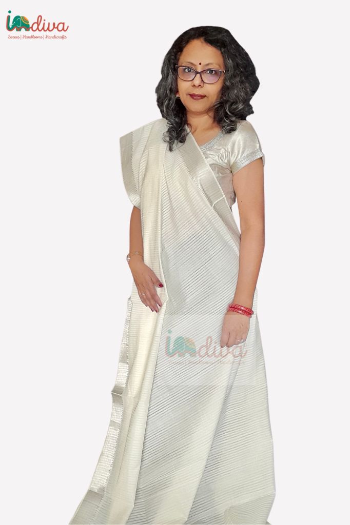 Off-White Handloom Mangalgiri Cotton Saree With Silver Border