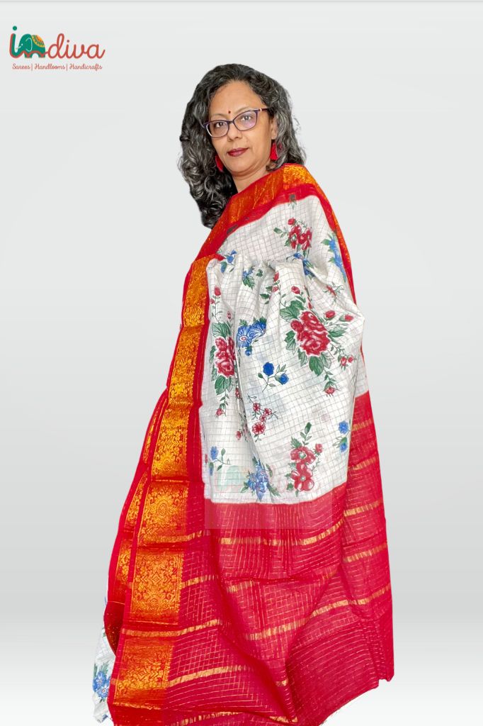 White & Red Handloom Sungudi Cotton Saree
