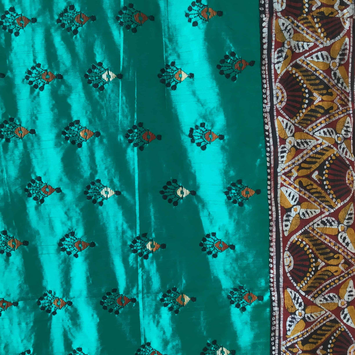 Indiva Assam Silk Kantha Embroidered Applique Green Saree-1b